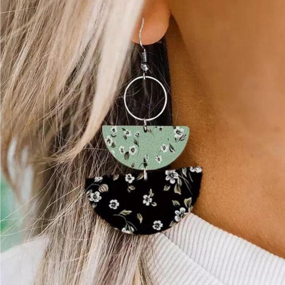 Green & Black Flower Pattern Semicircle Drop Earrings - Picture 2 of 3
